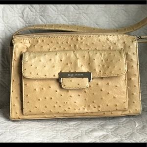 Enzo beauty, shoulder bag.